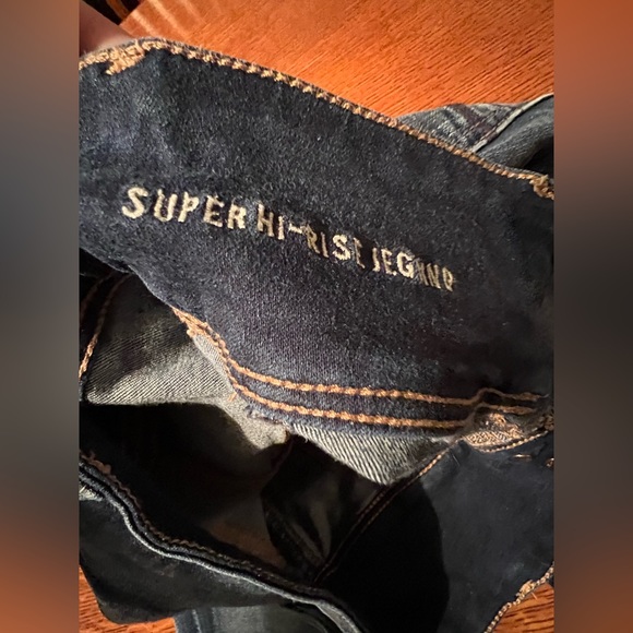 Jeans - Picture 2 of 4